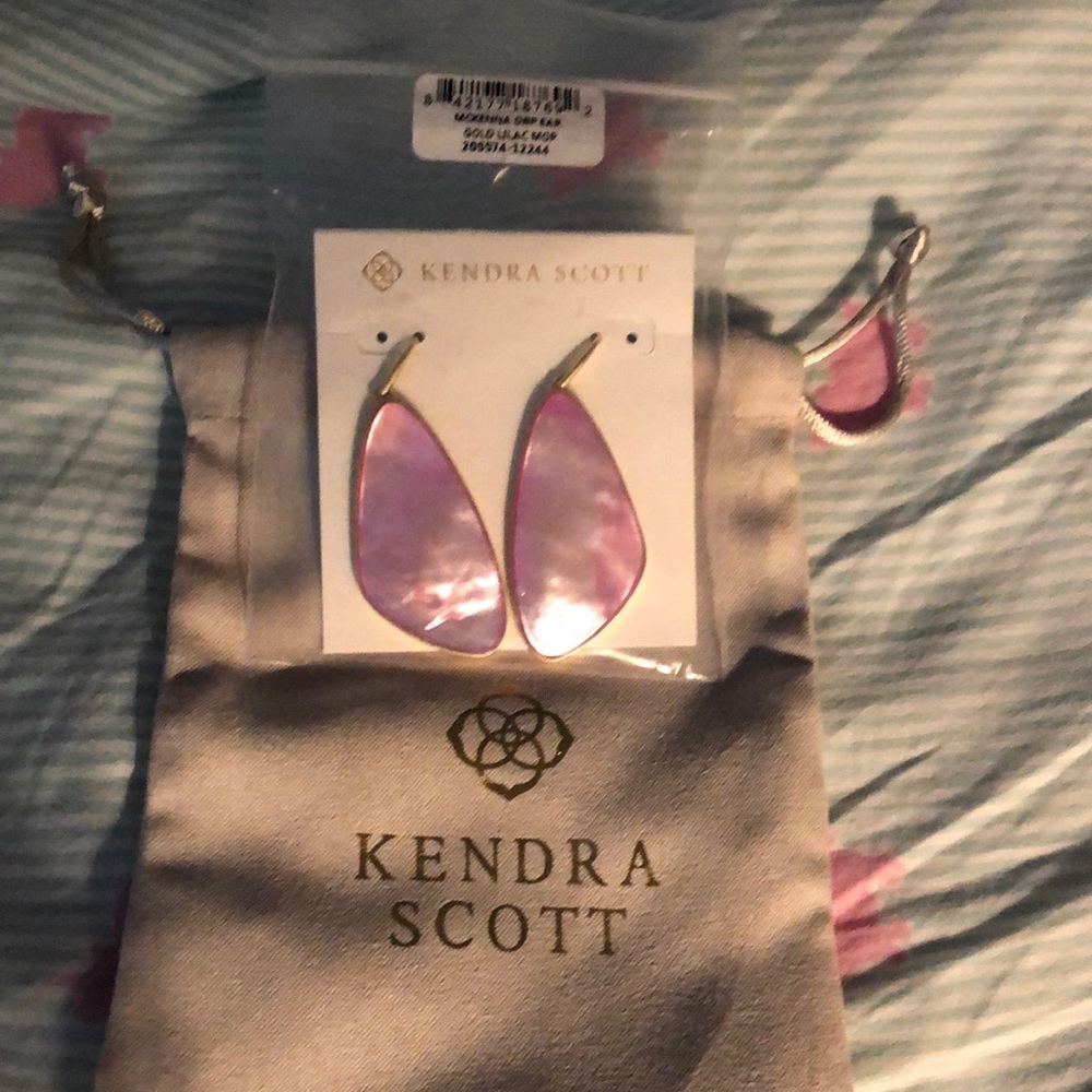 Kendra Scott large McKenna lilac/pink mother of Pearl earrings